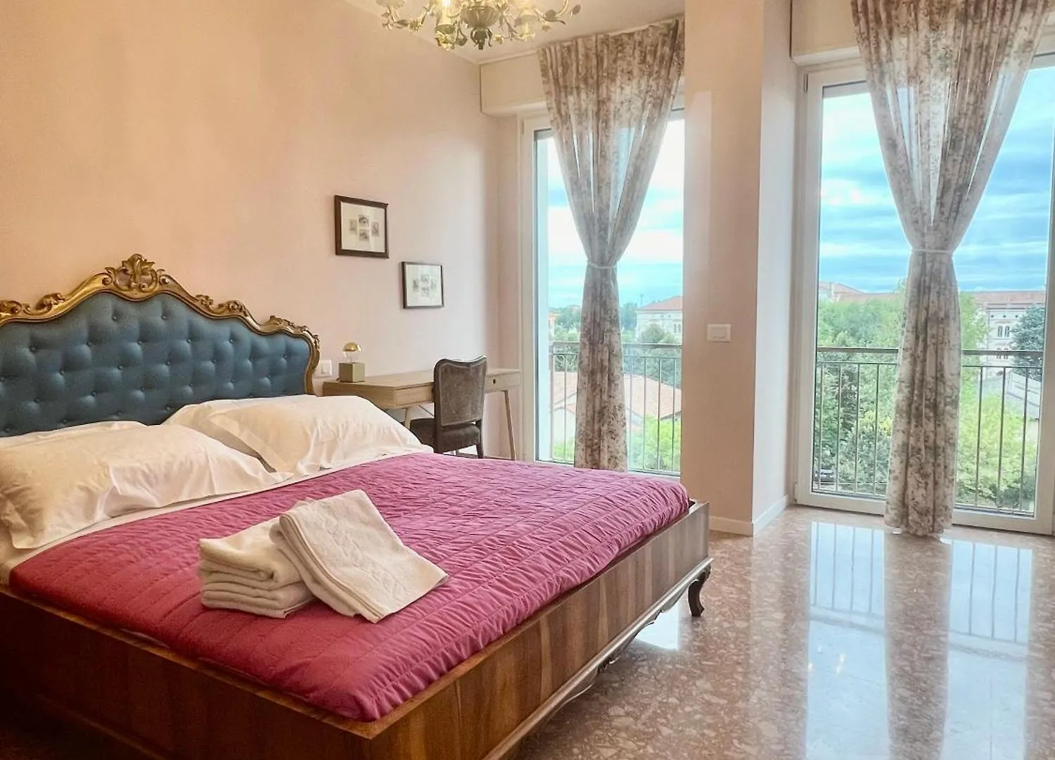 Centro Storico Grande Casa Moderna Apartment Verona Italy